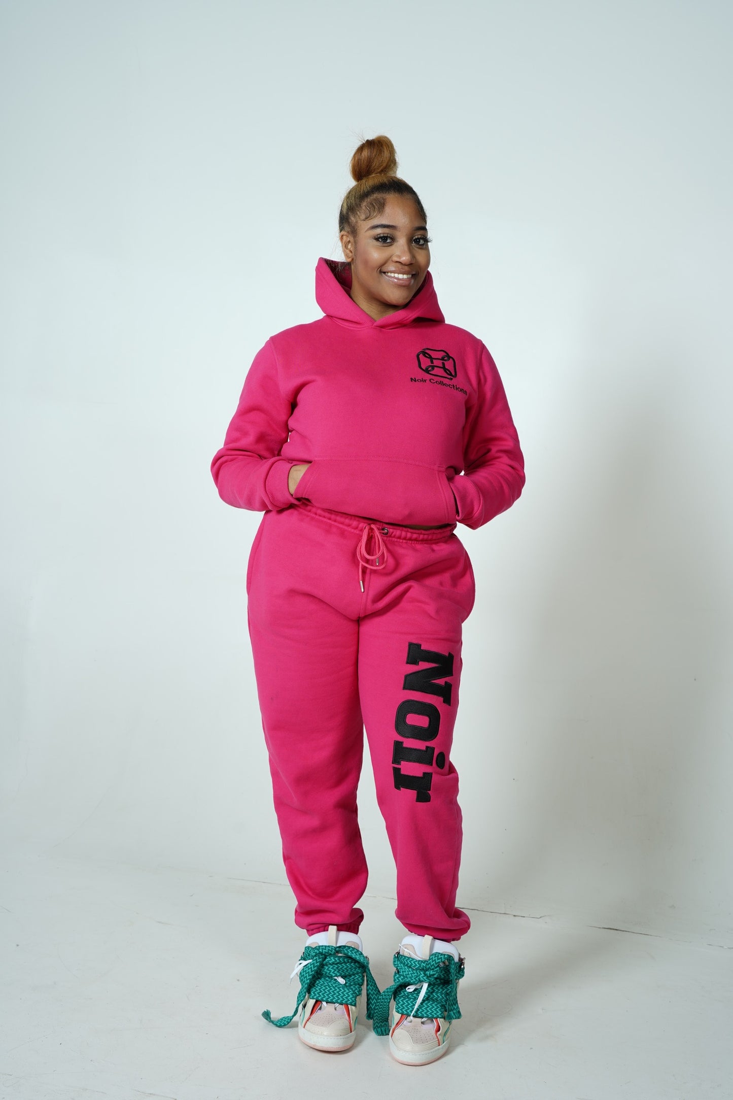 Noir Pink sweatsuit